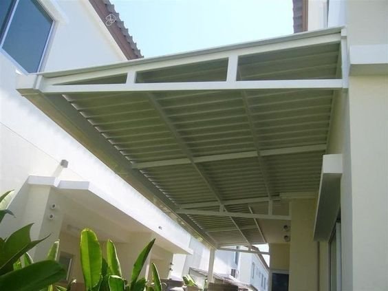 مظلات ساندوتش بانل الرياض بجودة عالية